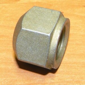 Гайка проставки