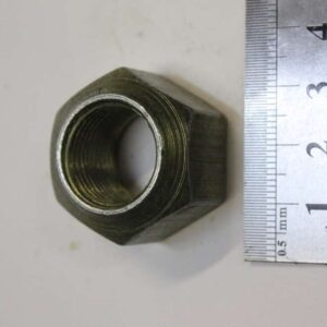 ГАЙКА передняя